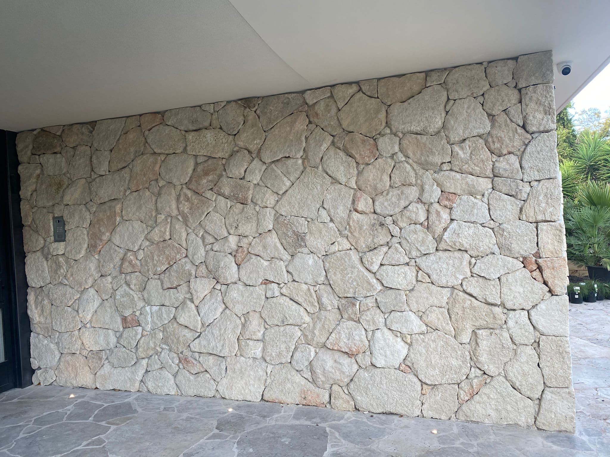 Natural stone feature wall